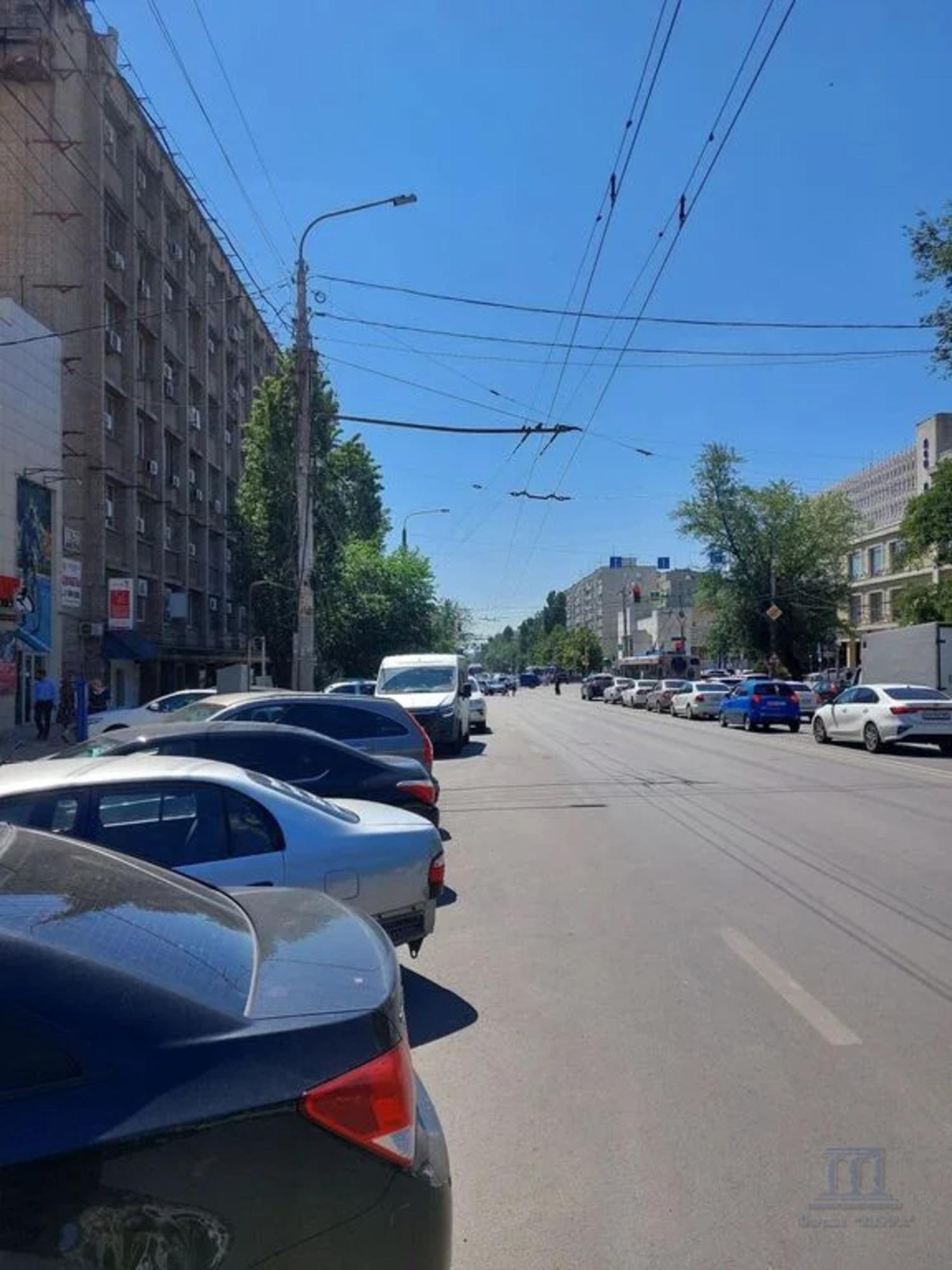 Купить торговое помещение за 39 000 000 рублей на ул. Красноармейская, 178Б