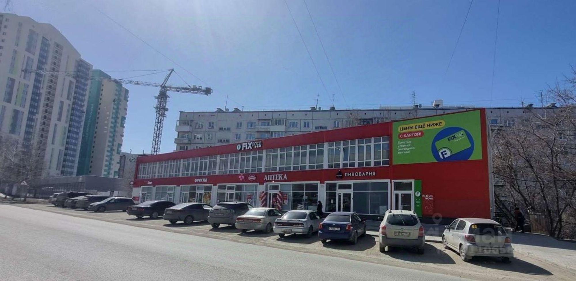 Купить торговое помещение за 62 000 200 рублей на улица Есенина, 12
