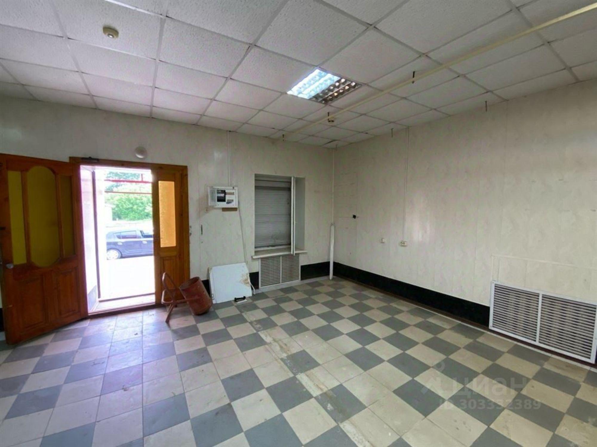 Купить торговое помещение за 3 472 080 рублей на ул Ленина, 36