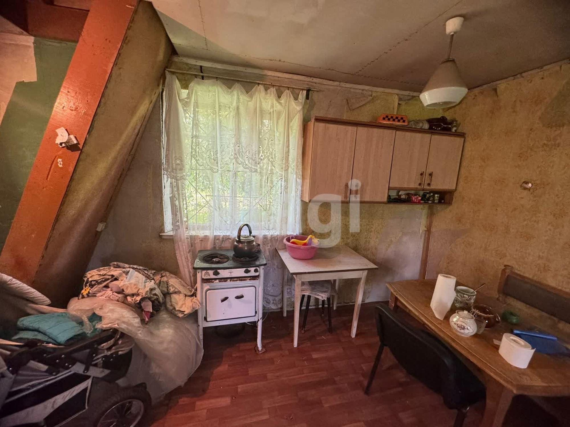 Купить дачу, дом, коттедж за 600 000 рублей на Кубань снт.