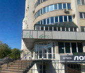 помещение 490.2 кв м пр-кт Кирова, 104