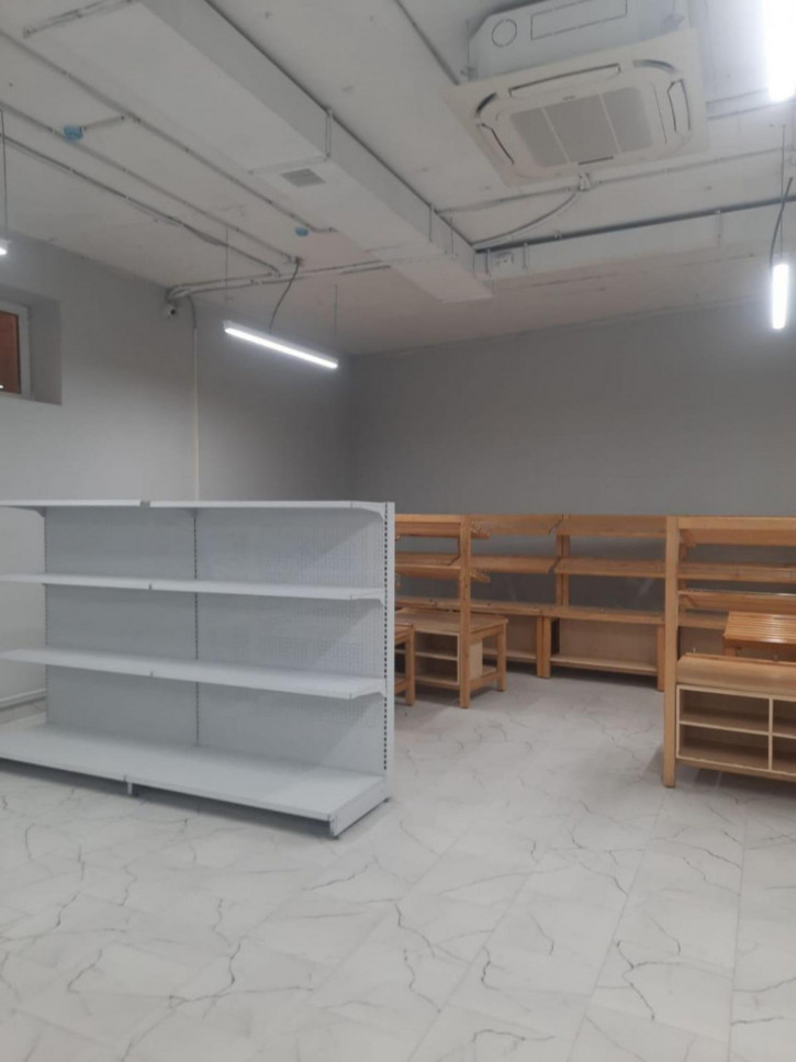 Торговое помещение ул Баки Урманче, 7