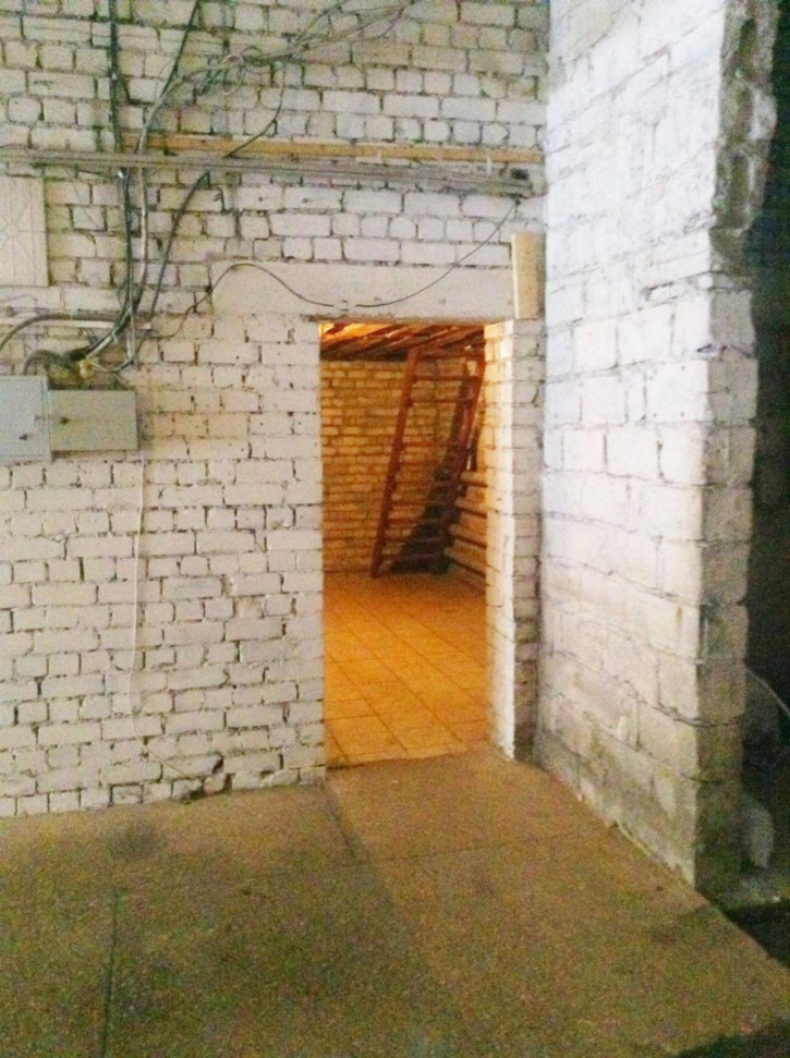 Офис ул Санфировой, 104В