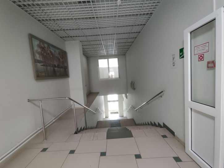 Офис ул Санфировой, 112а