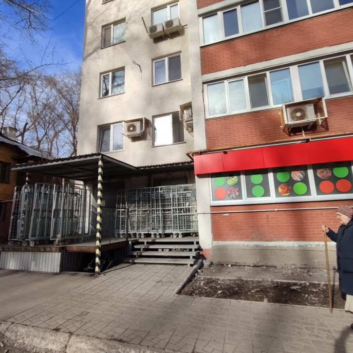 Торговое помещение ул Металлистов, 55