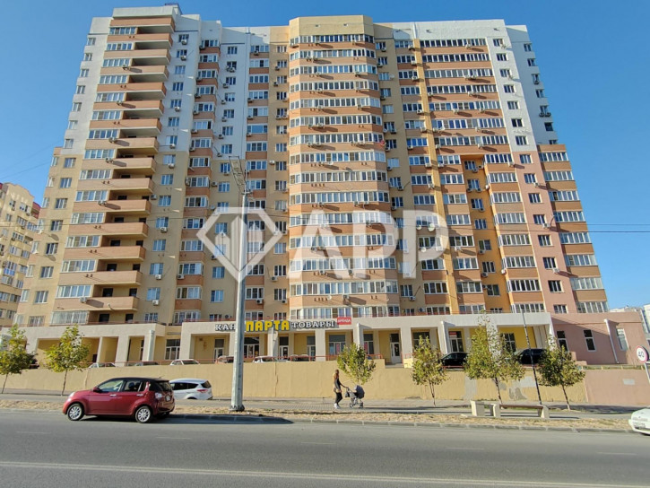 Торговое помещение ул Мурата Ахеджака, 6