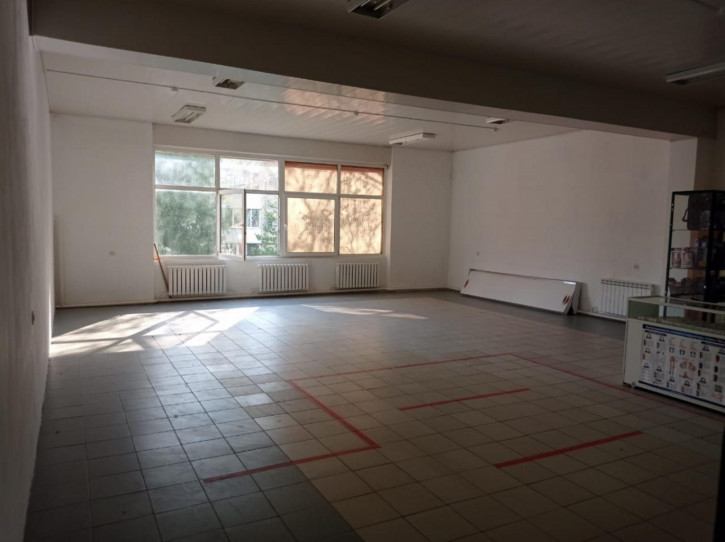 Торговое помещение г.Кинель, п. Алексеевка,  Невская, 17 б