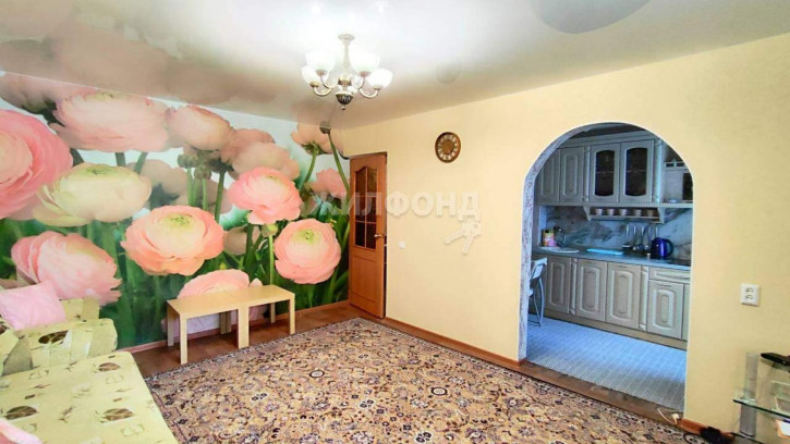 2-комн квартира Дзержинского улица, д.25