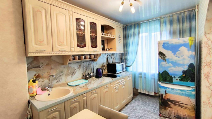 2-комн квартира Дзержинского улица, д.25