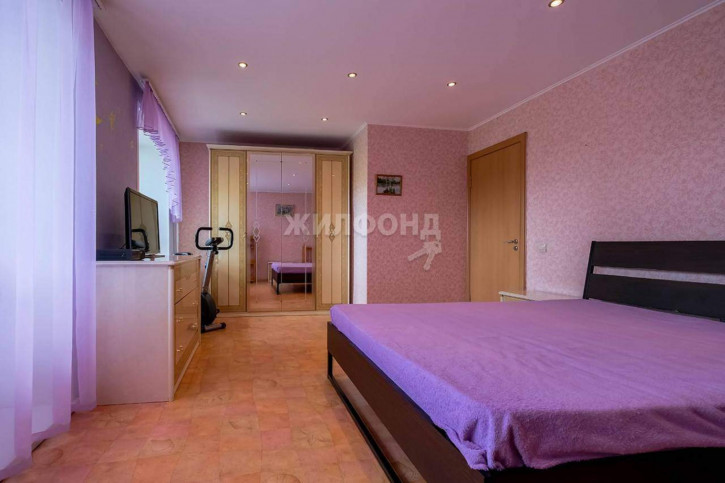 3-комн квартира Бориса Богаткова улица, д.266/3