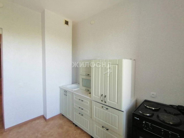 3-комн квартира Дружбы улица, д.37а