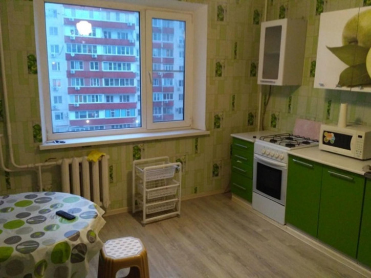 2-комн квартира Воровского улица, 101