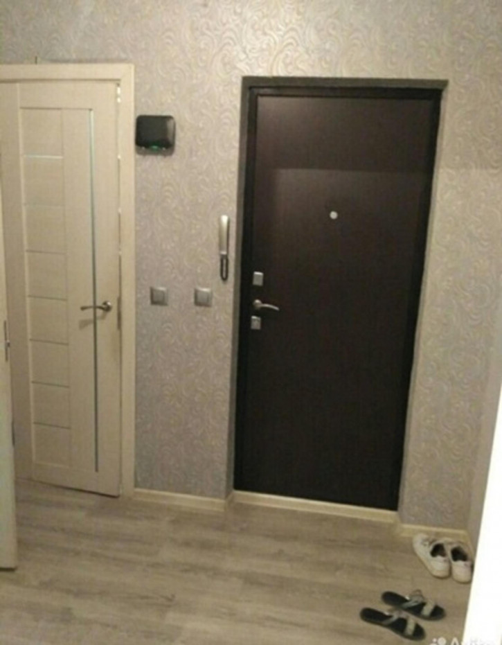 2-комн квартира Воровского улица, 101