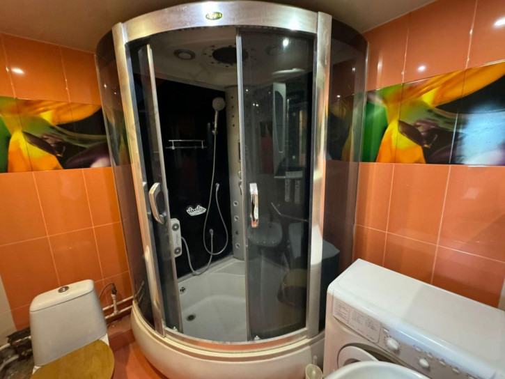 4-комн квартира Тюляева ул, 35