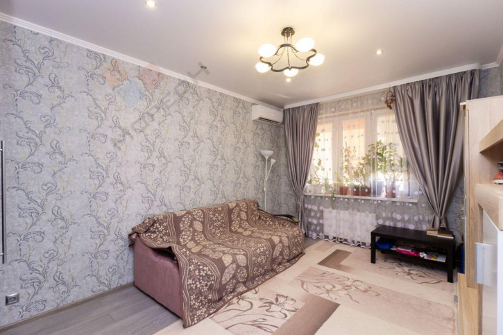 1-комн квартира Гидростроителей ул, 67