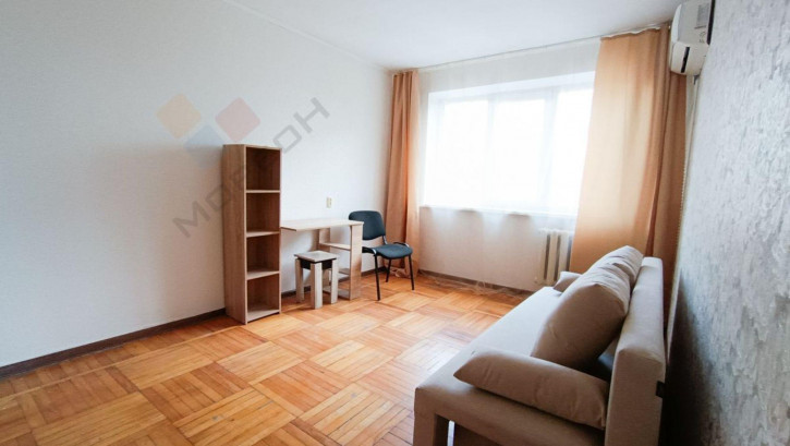 2-комн квартира Новороссийская ул, 180