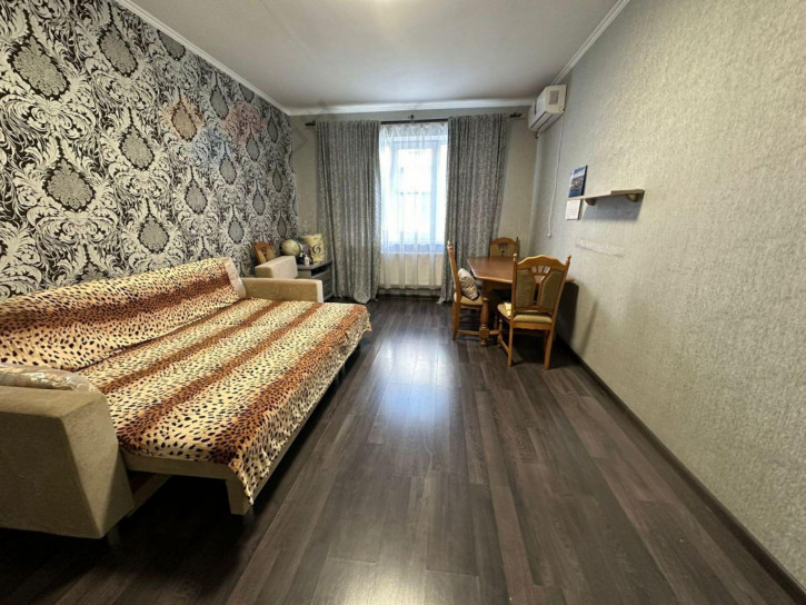 2-комн квартира Апрельская ул, 21
