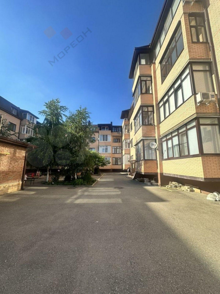 4-комн квартира Симиренко ул, 11