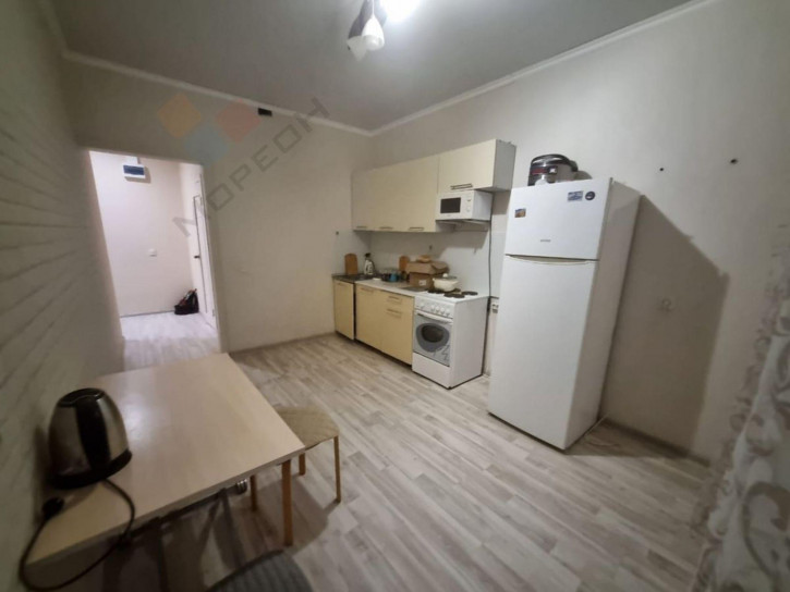 1-комн квартира Гидростроителей ул, 67