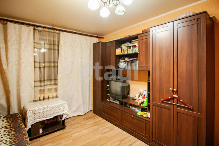 1-комн квартира Профсоюзная, 15