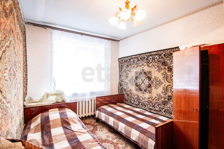 2-комн квартира Геофизиков, 27