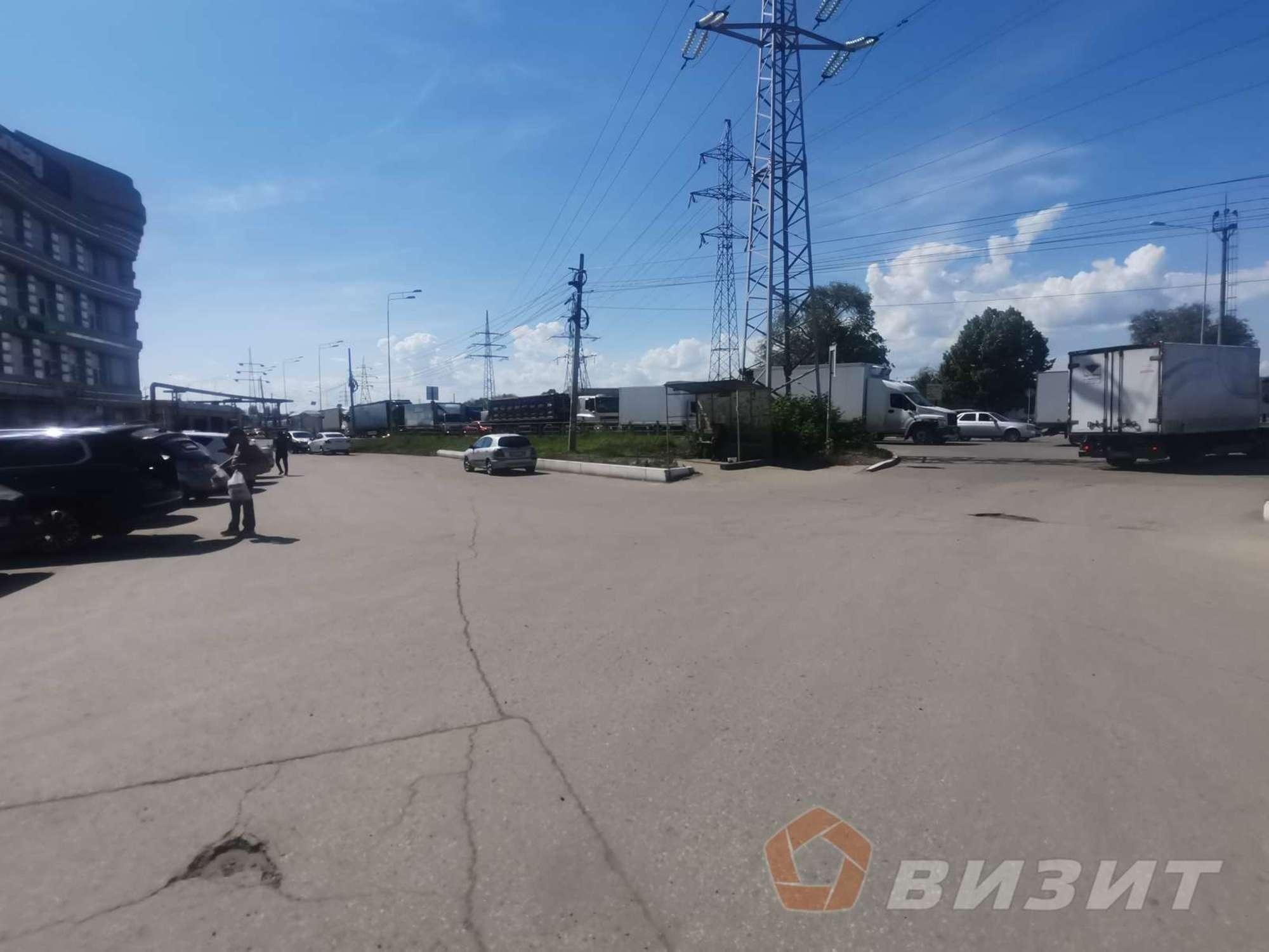 Сдать торговое помещение за 144 100 рублей на Заводское шоссе, 111