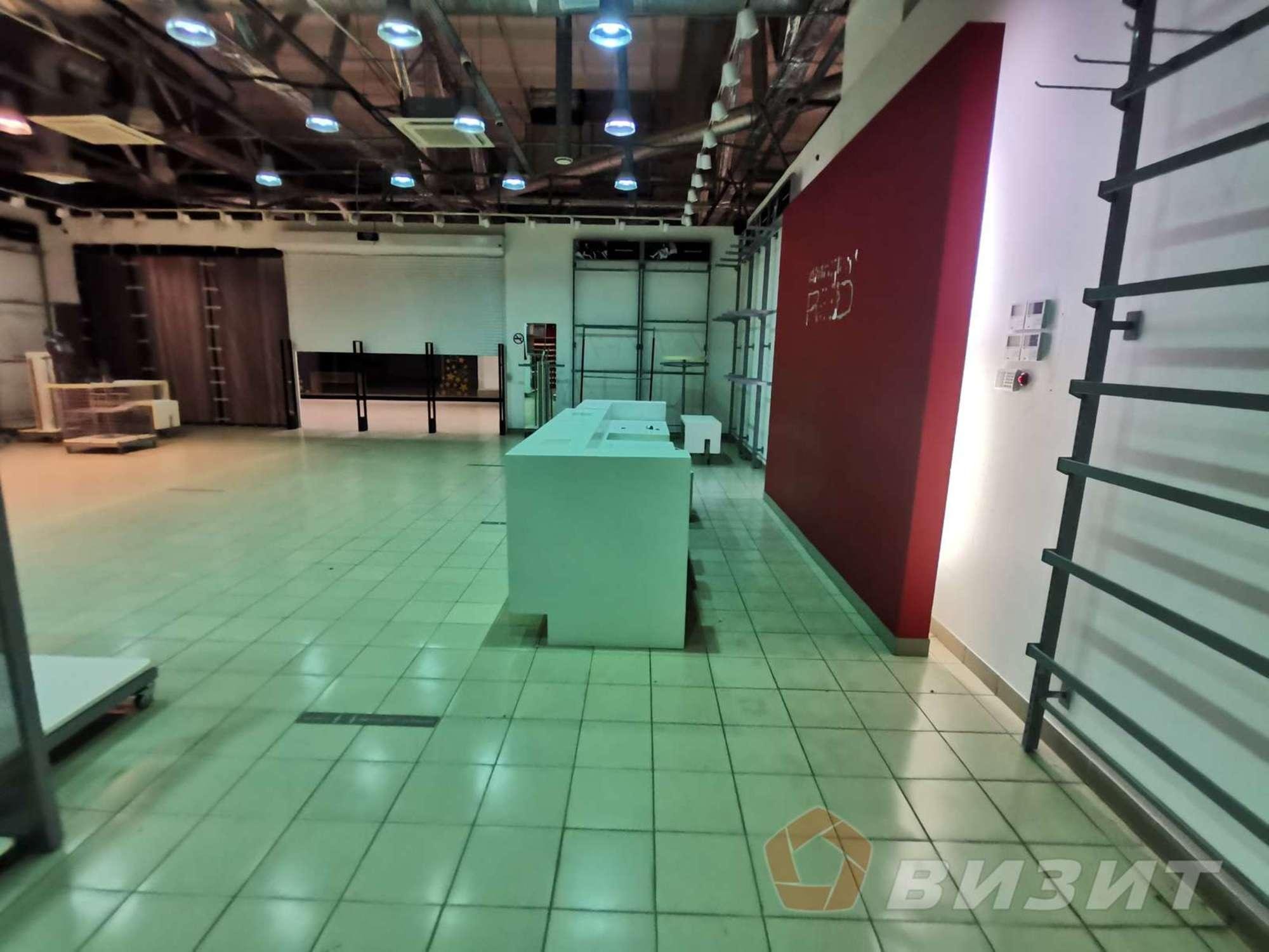 Сдать торговое помещение за 144 100 рублей на Заводское шоссе, 111