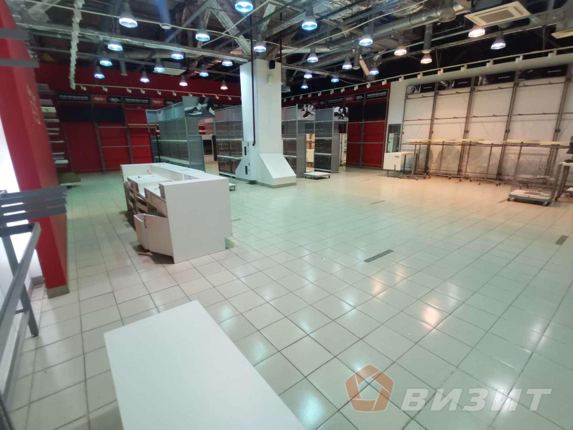 Сдать торговое помещение за 144 100 рублей на Заводское шоссе, 111