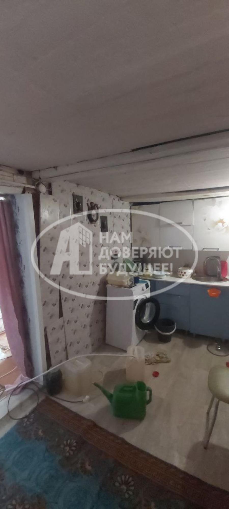 Купить дачу, дом, коттедж за 900 000 рублей на Октябрьская улица, 3