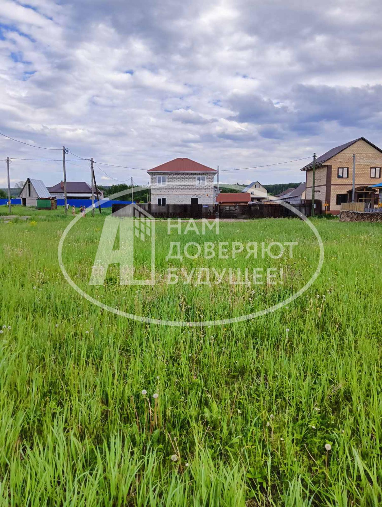 Купить землю, земельный участок за 450 000 рублей на 450 м северо-западнее д. Полетаево