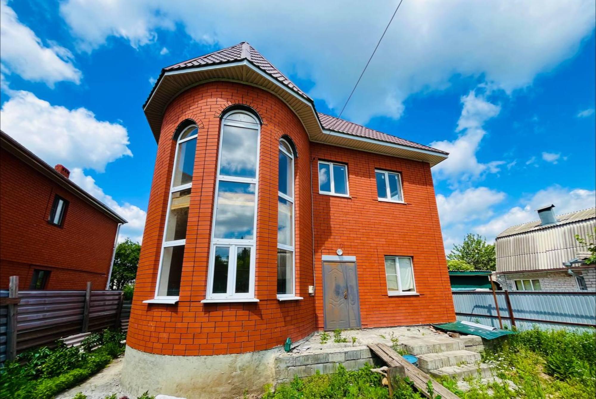 Купить дачу, дом, коттедж за 7 370 000 рублей на Жуковского ул., 91