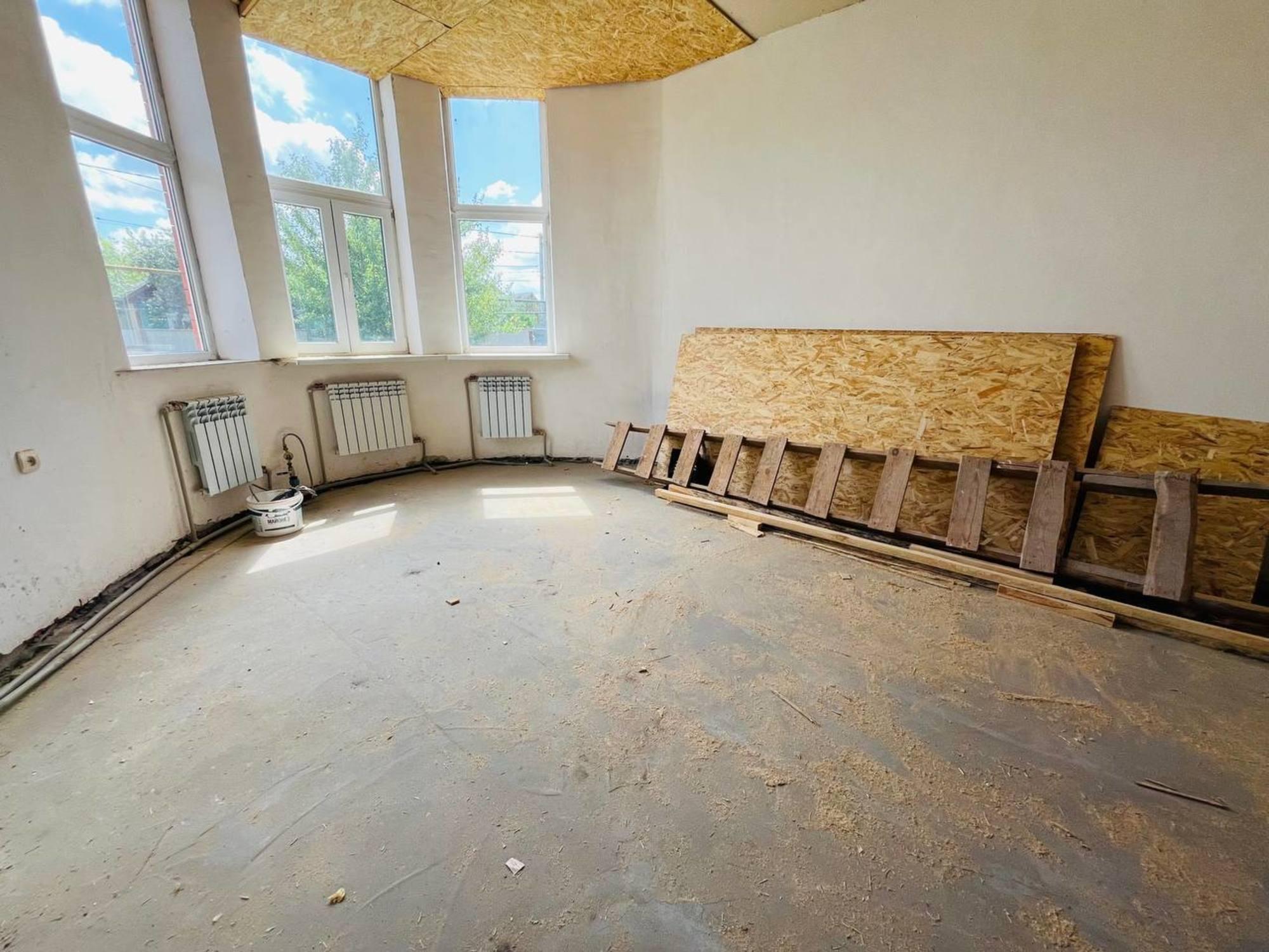 Купить дачу, дом, коттедж за 7 370 000 рублей на Жуковского ул., 91