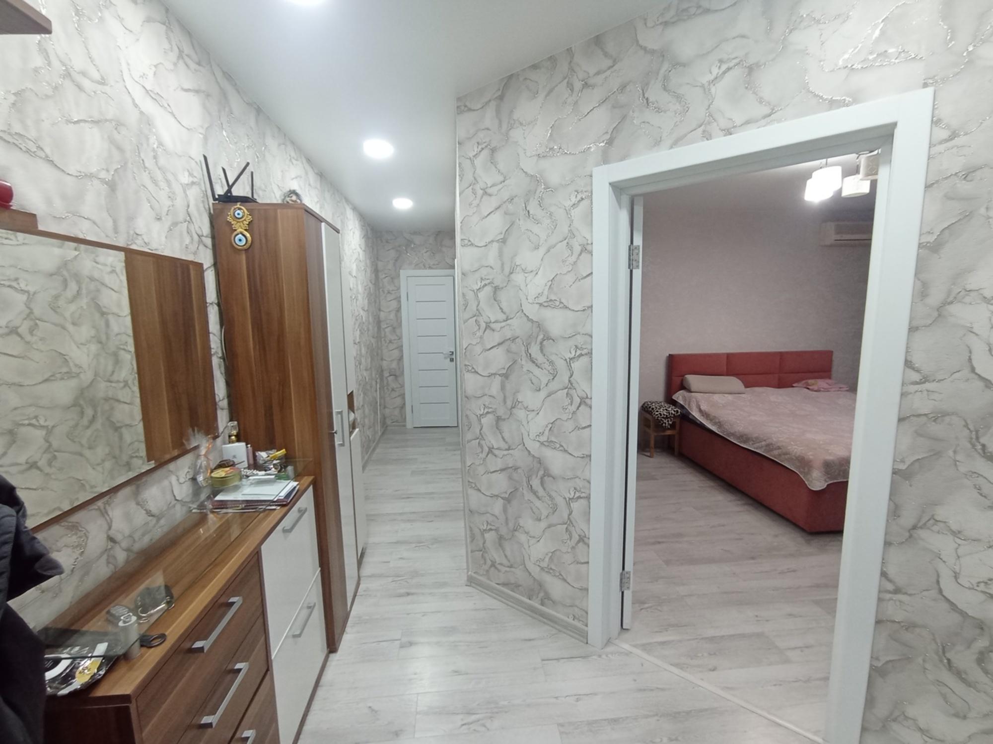 Купить квартиру за 10 300 000 рублей на Стахановская улица, 19к2