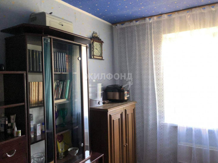2-комн квартира Автостроителей улица, д.12