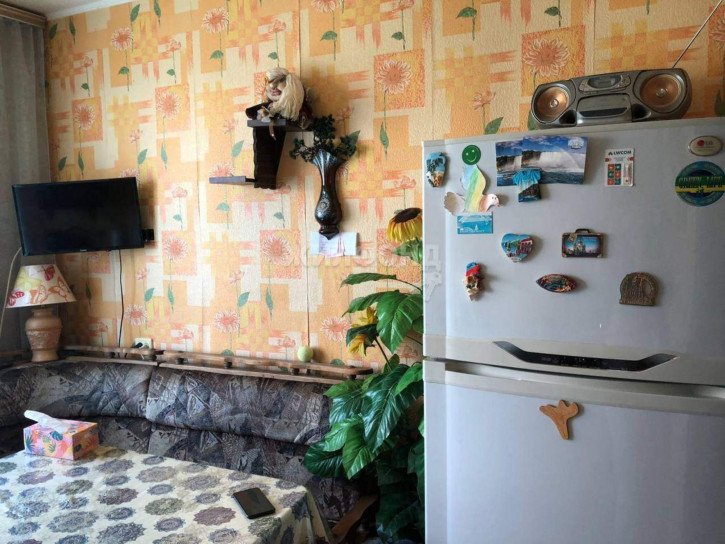 2-комн квартира Автостроителей улица, д.12