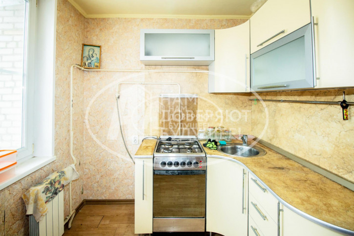 1-комн квартира улица Кабалевского, 40