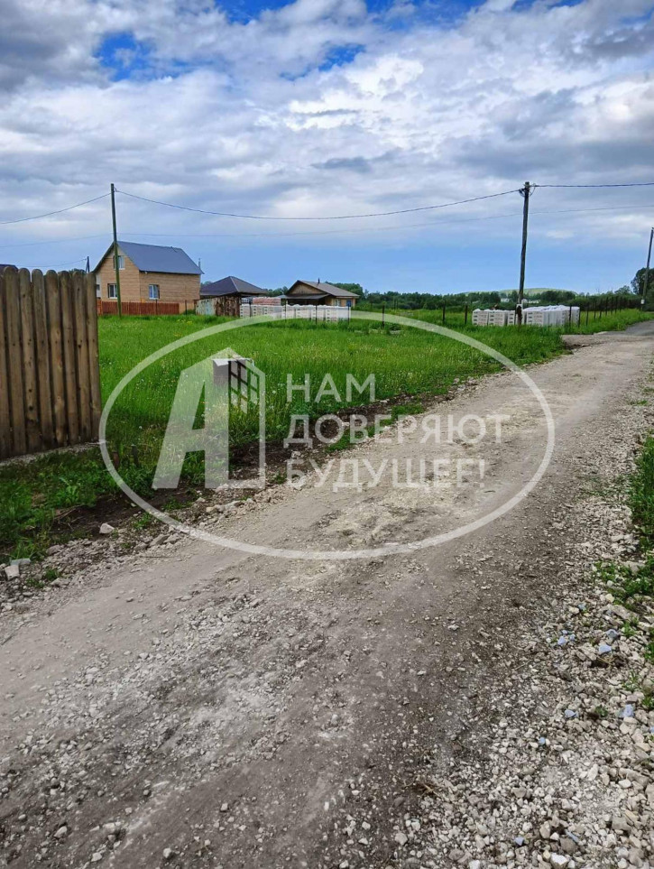 Земельный участок 450 м северо-западнее д. Полетаево
