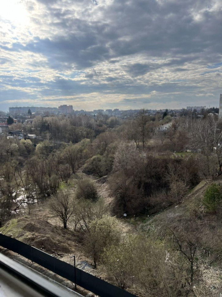 2-комн квартира Крапивницкого ул, 39к1