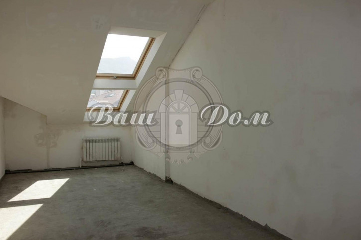 3-комн квартира ул. Туристическая, 3дк2