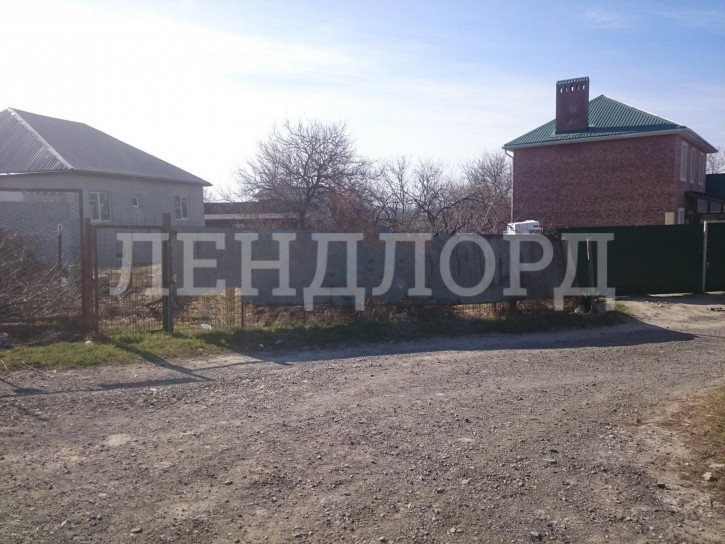 Земельный участок Женьшеневая
