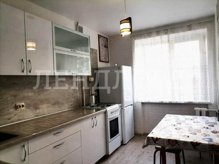 3-комн квартира Можайская улица, 38