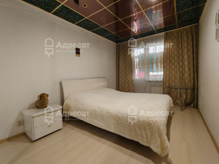 3-комн квартира ул. Колосовая,  д.8А