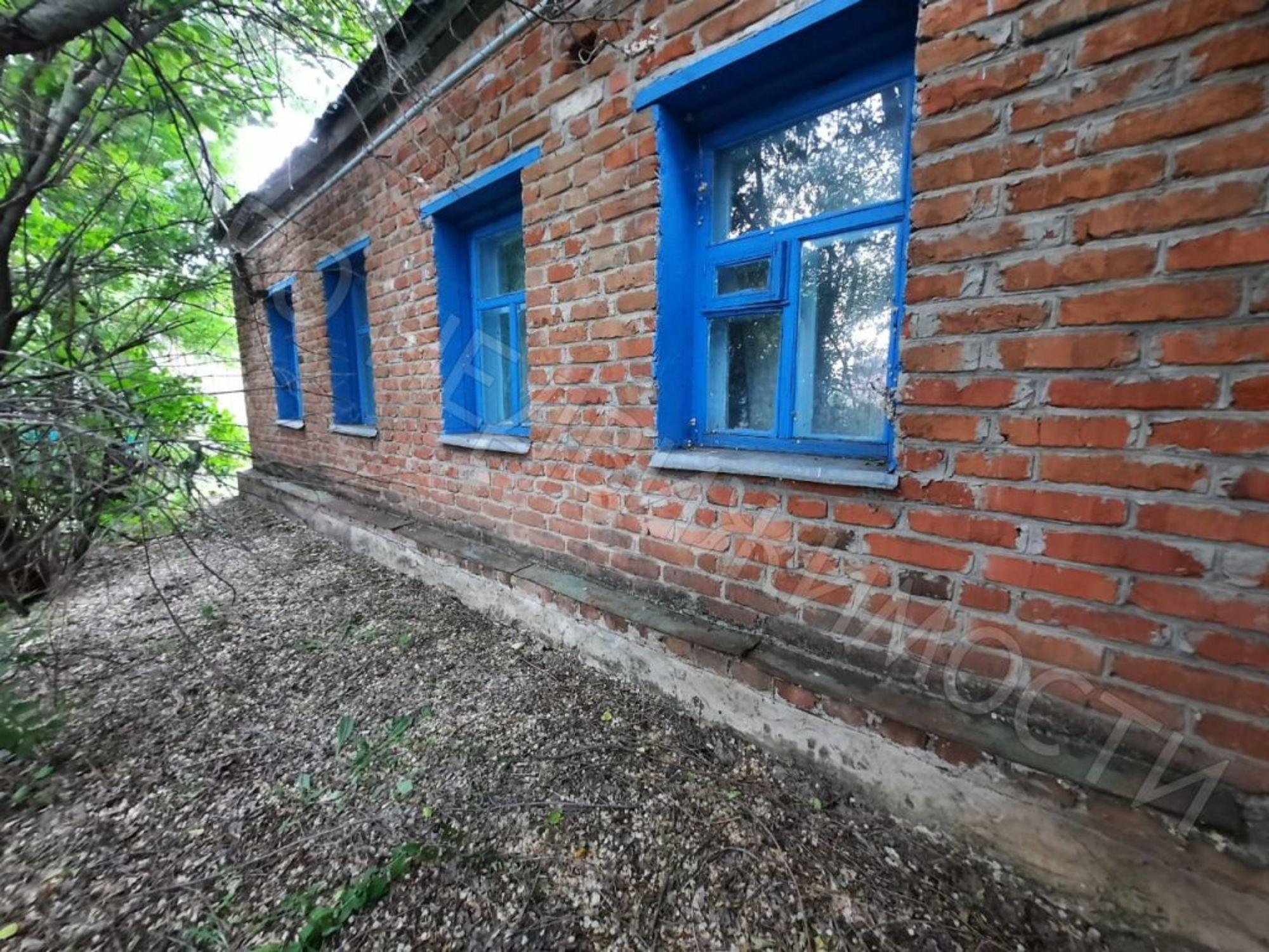 Купить дачу, дом, коттедж за 600 000 рублей на Ленина, 45
