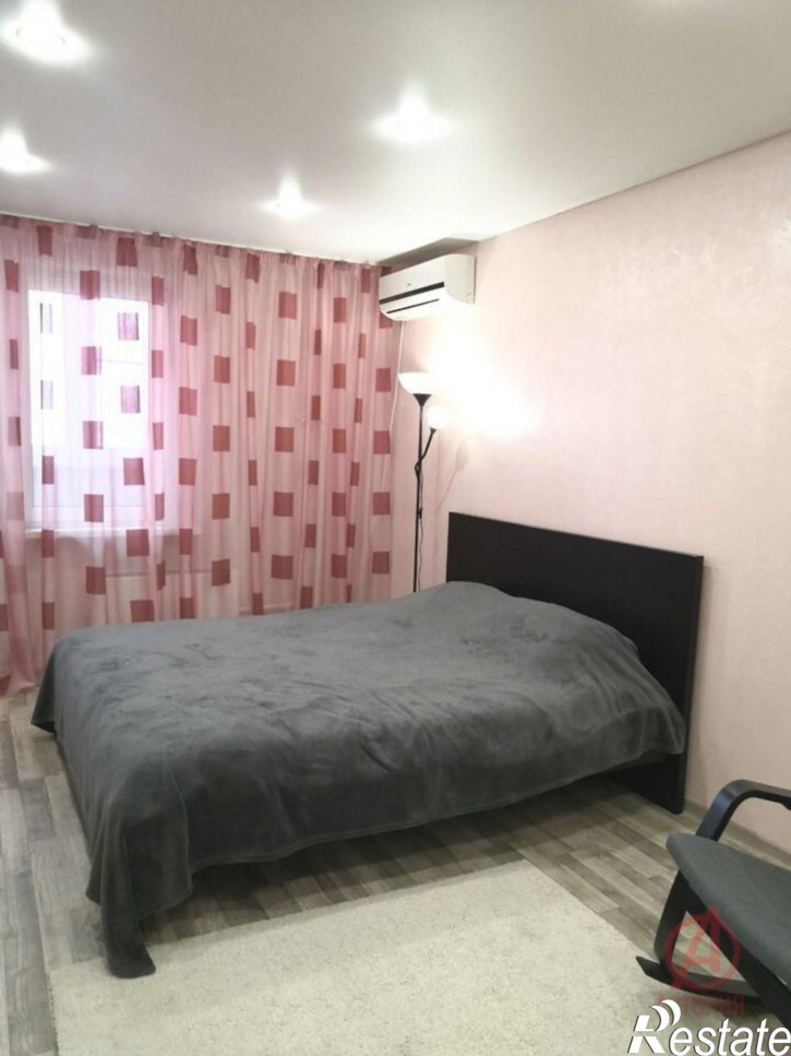1-комн квартира Видова улица, 220