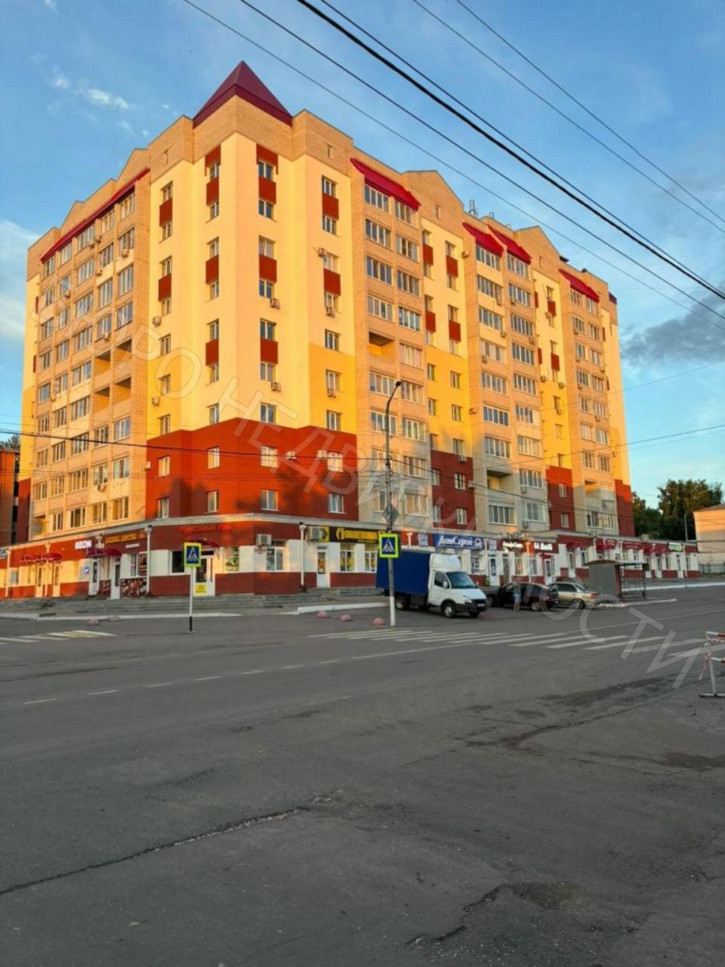 3-комн квартира Ленина ул, 21