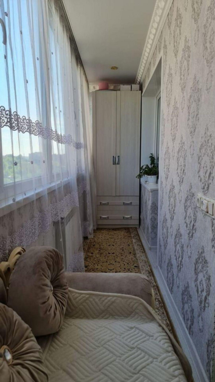 2-комн квартира Гвардейская ул, 23