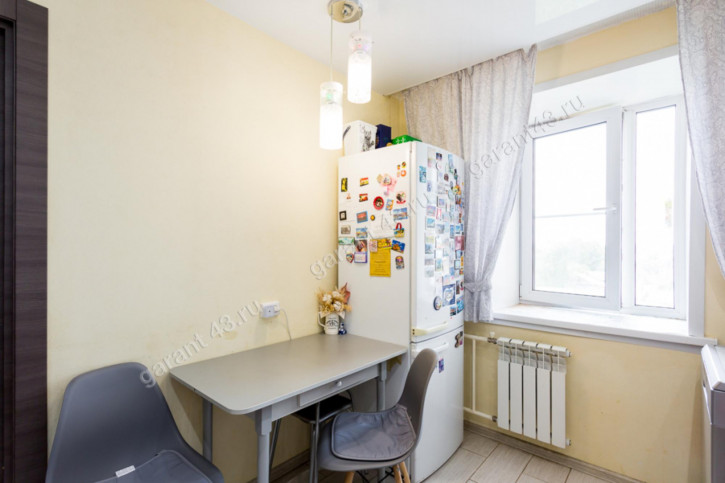 2-комн квартира Полевая улица, 14