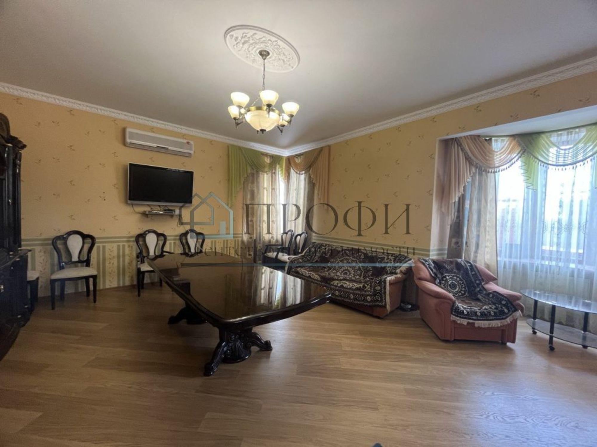 Купить дачу, дом, коттедж за 13 700 000 рублей на Воровского ул