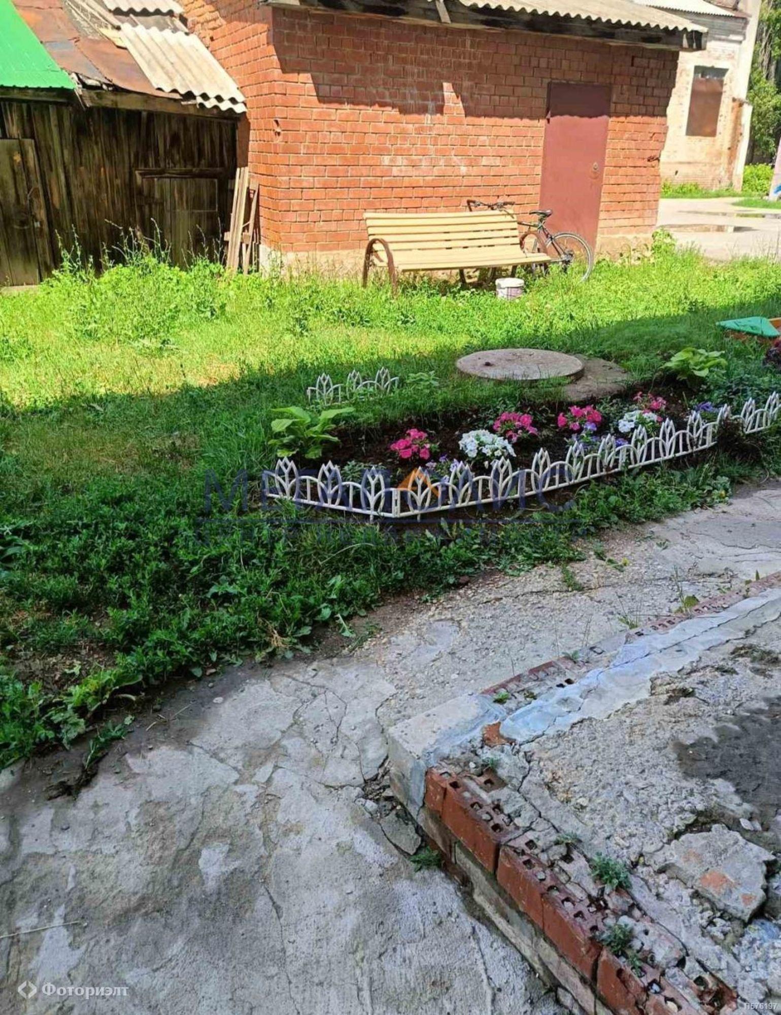 Купить комнату за 700 000 рублей на Коммунистическая ул, 22