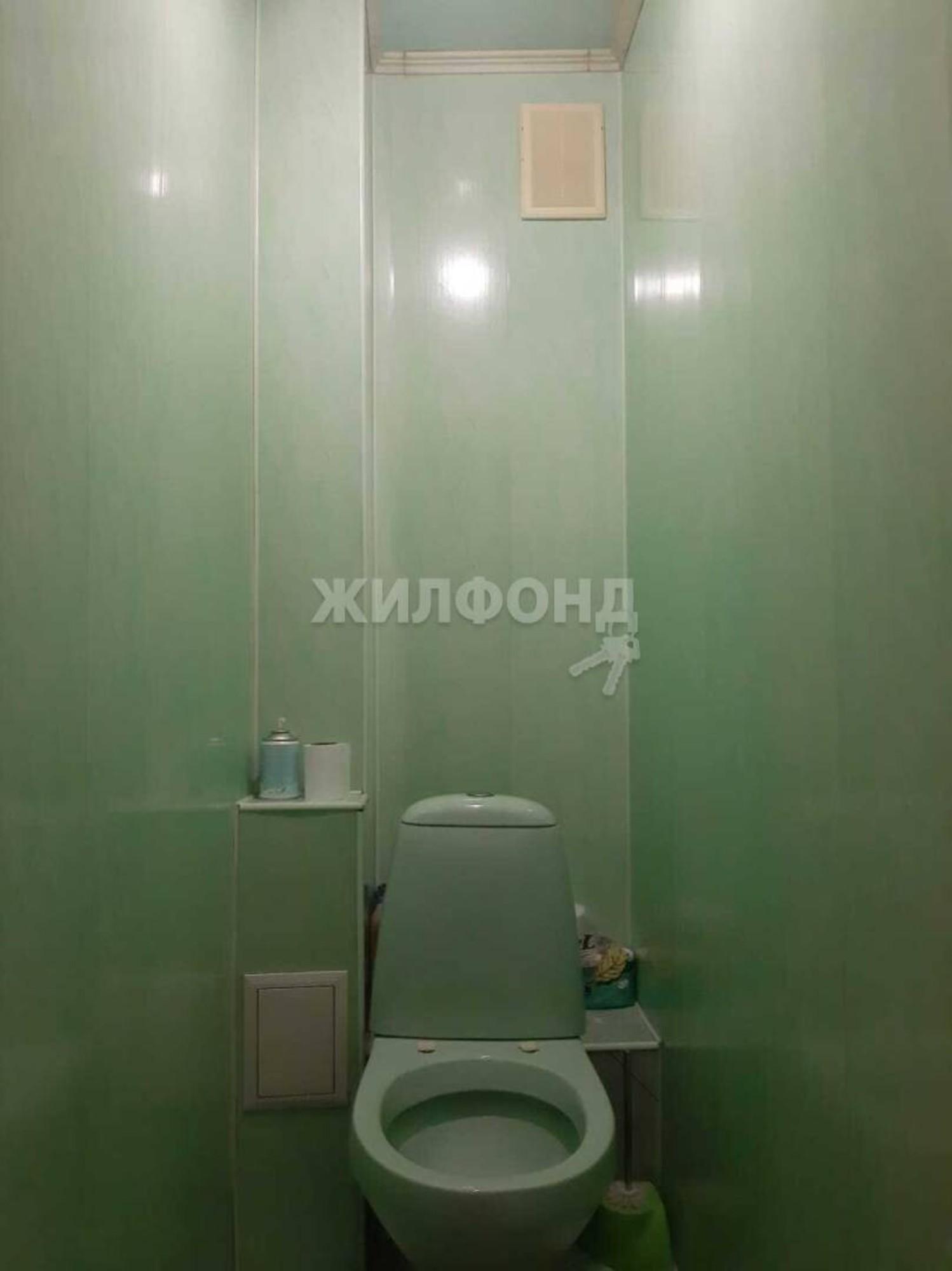 Купить квартиру за 5 000 000 рублей на Зорге, 183